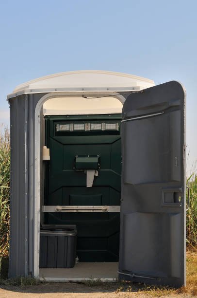 Best High-end porta potty rental  in Smithton, IL